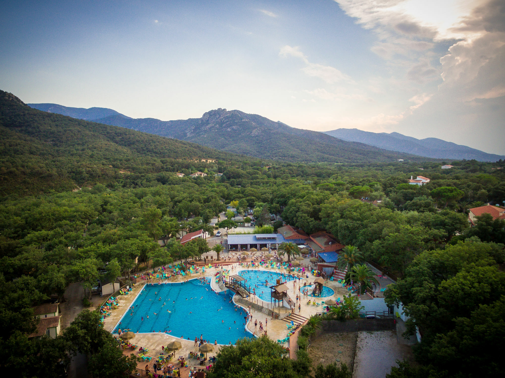 Hotel Camping Le Bois Fleuri Argelès-sur-Mer Exterior foto