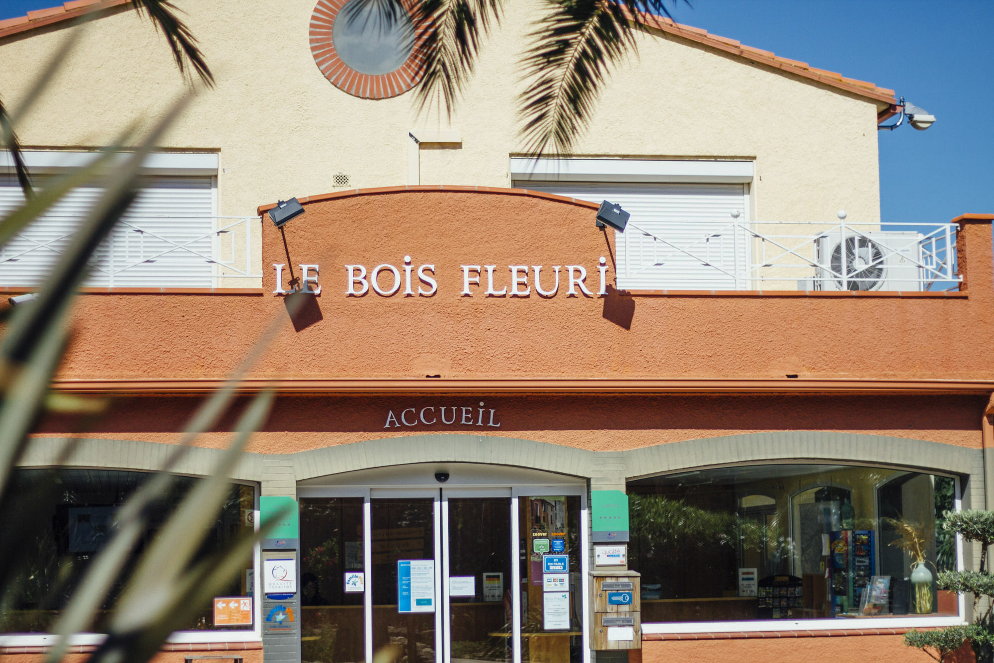 Hotel Camping Le Bois Fleuri Argelès-sur-Mer Exterior foto